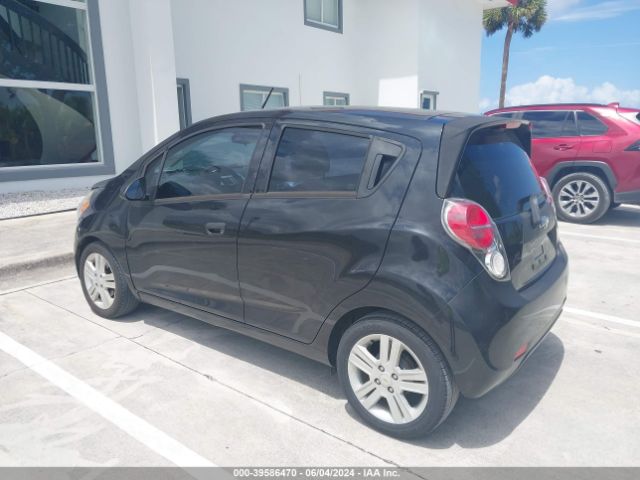 Photo 2 VIN: KL8CB6S92FC711057 - CHEVROLET SPARK 