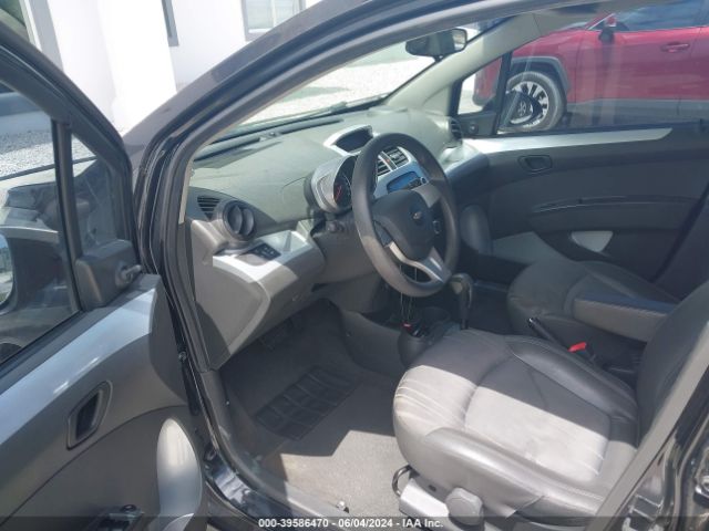 Photo 4 VIN: KL8CB6S92FC711057 - CHEVROLET SPARK 