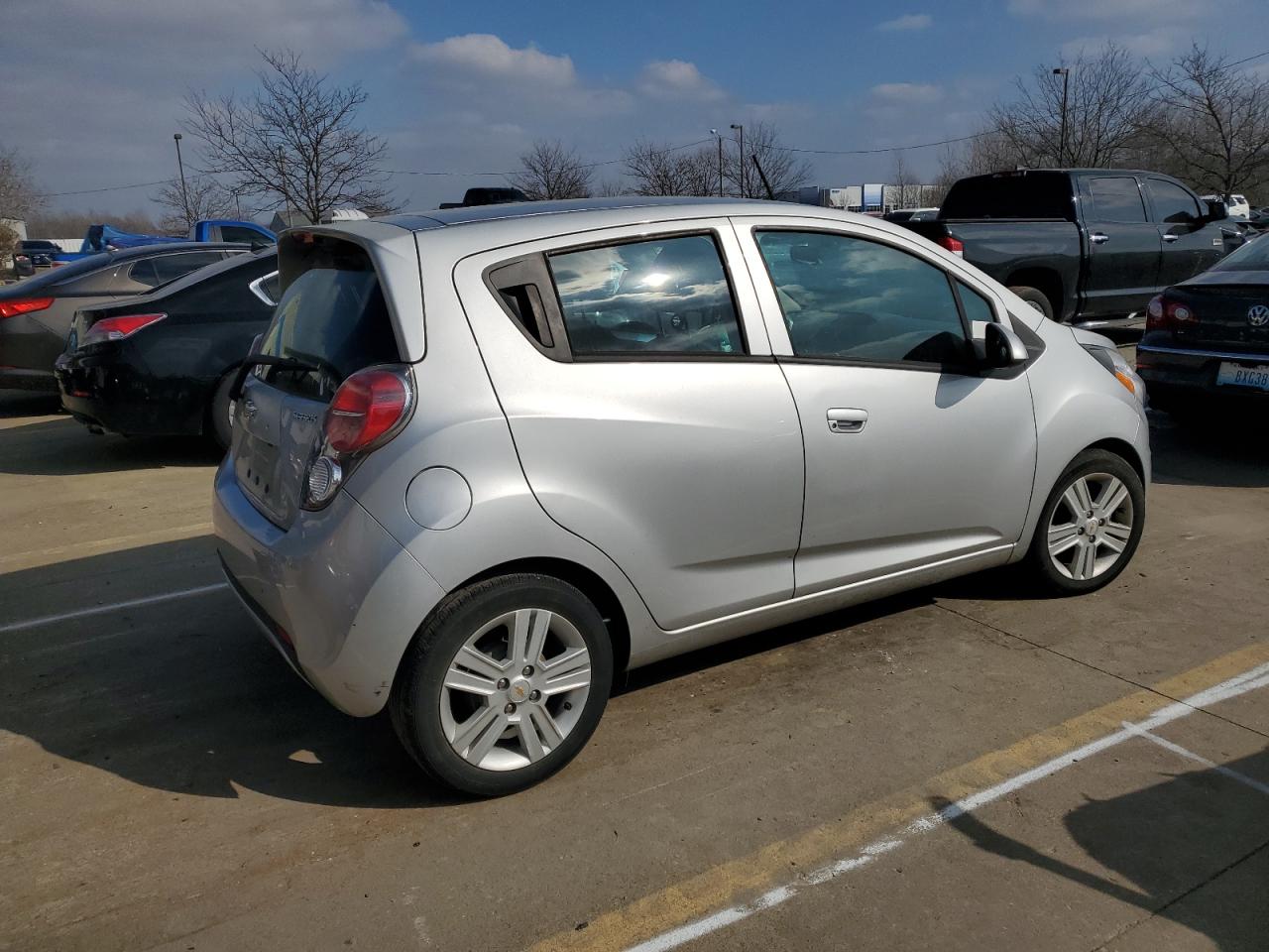 Photo 2 VIN: KL8CB6S92FC794862 - CHEVROLET SPARK 