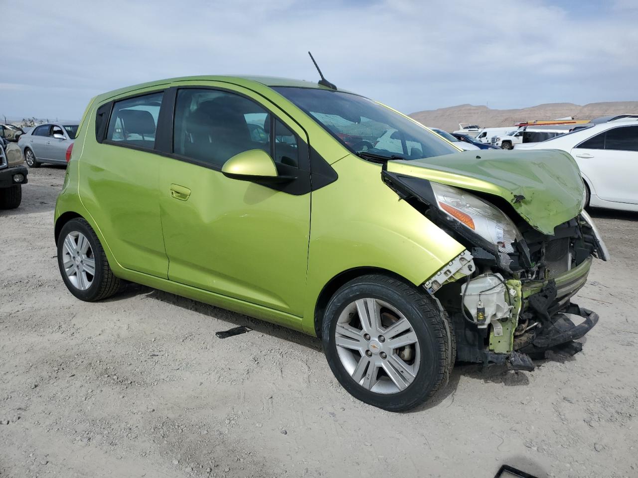 Photo 3 VIN: KL8CB6S93DC526318 - CHEVROLET SPARK 