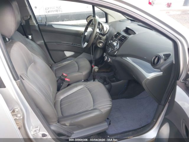 Photo 4 VIN: KL8CB6S93FC739188 - CHEVROLET SPARK 