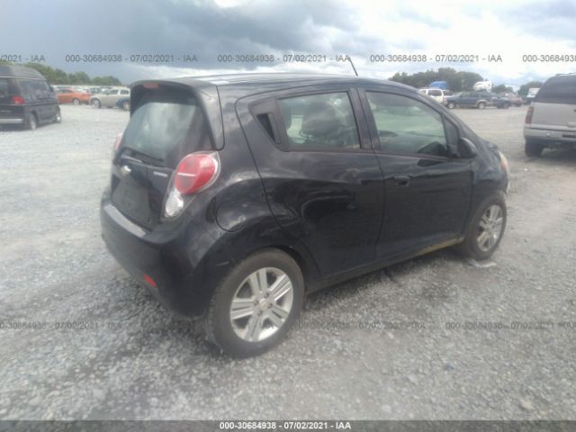 Photo 3 VIN: KL8CB6S93FC744407 - CHEVROLET SPARK 