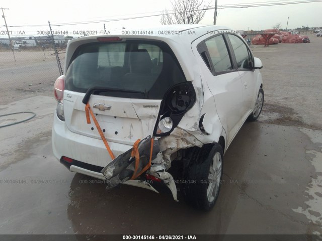 Photo 5 VIN: KL8CB6S93FC805433 - CHEVROLET SPARK 