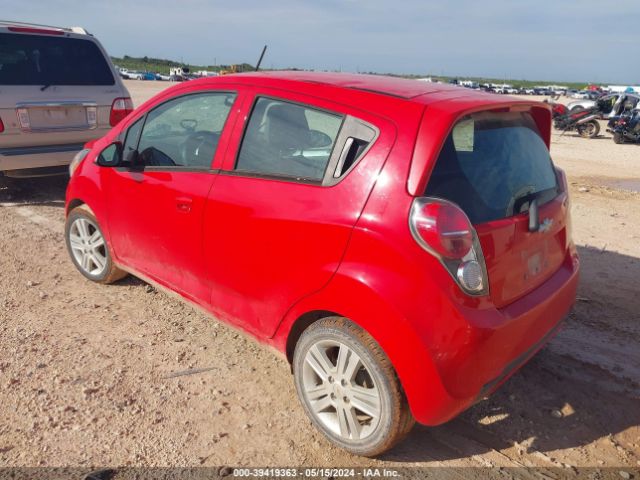 Photo 2 VIN: KL8CB6S93FC811555 - CHEVROLET SPARK 