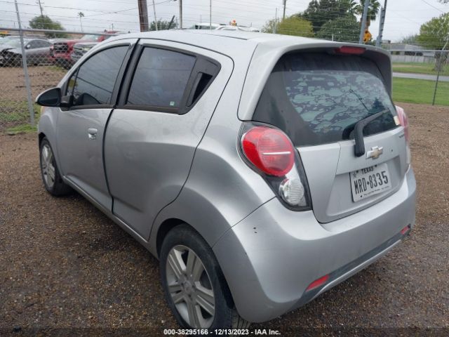 Photo 2 VIN: KL8CB6S94FC741242 - CHEVROLET SPARK 