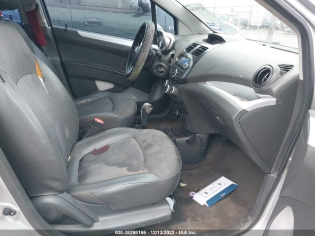 Photo 4 VIN: KL8CB6S94FC741242 - CHEVROLET SPARK 