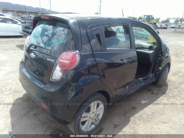 Photo 3 VIN: KL8CB6S95FC797318 - CHEVROLET SPARK 