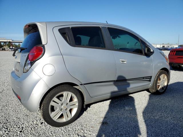 Photo 2 VIN: KL8CB6S97DC505830 - CHEVROLET SPARK LS 