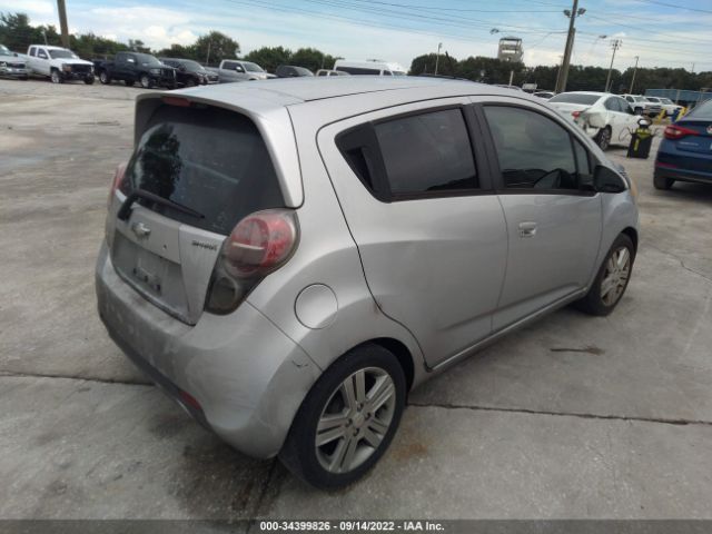 Photo 3 VIN: KL8CB6S99DC511208 - CHEVROLET SPARK 