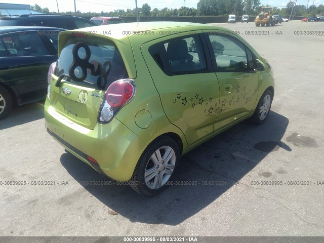 Photo 3 VIN: KL8CB6S99DC564491 - CHEVROLET SPARK 