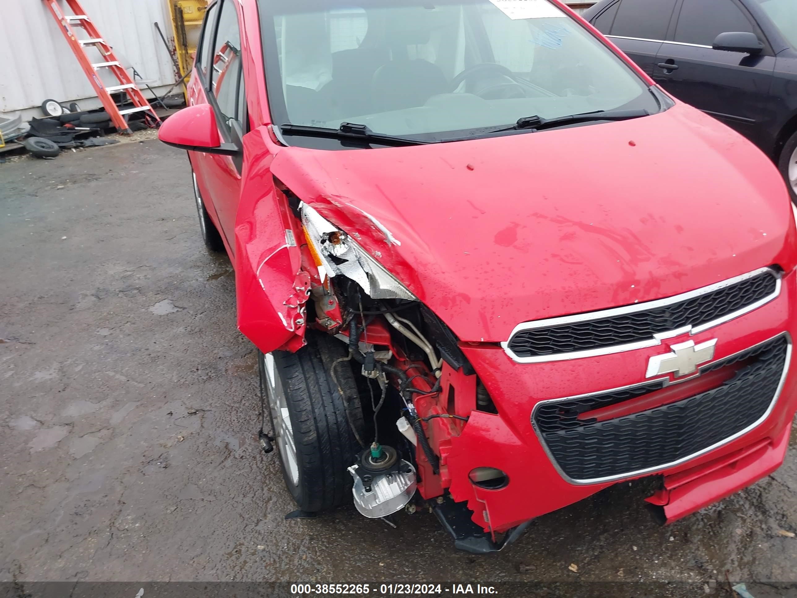 Photo 5 VIN: KL8CB6S9XDC505739 - CHEVROLET SPARK 