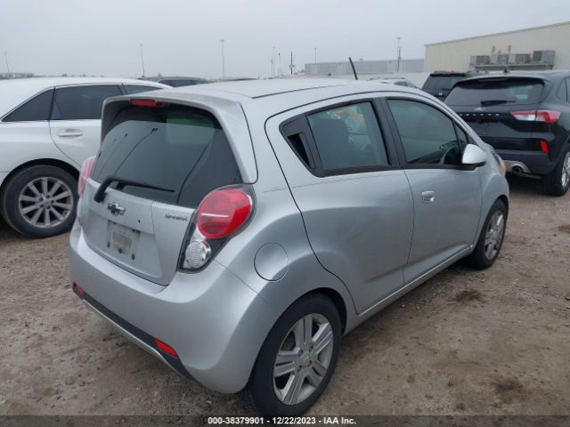 Photo 3 VIN: KL8CB6S9XFC729841 - CHEVROLET SPARK 