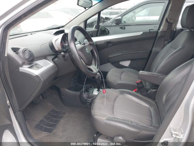 Photo 4 VIN: KL8CB6S9XFC729841 - CHEVROLET SPARK 