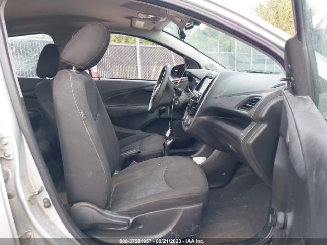 Photo 4 VIN: KL8CB6SA0JC460347 - CHEVROLET SPARK 