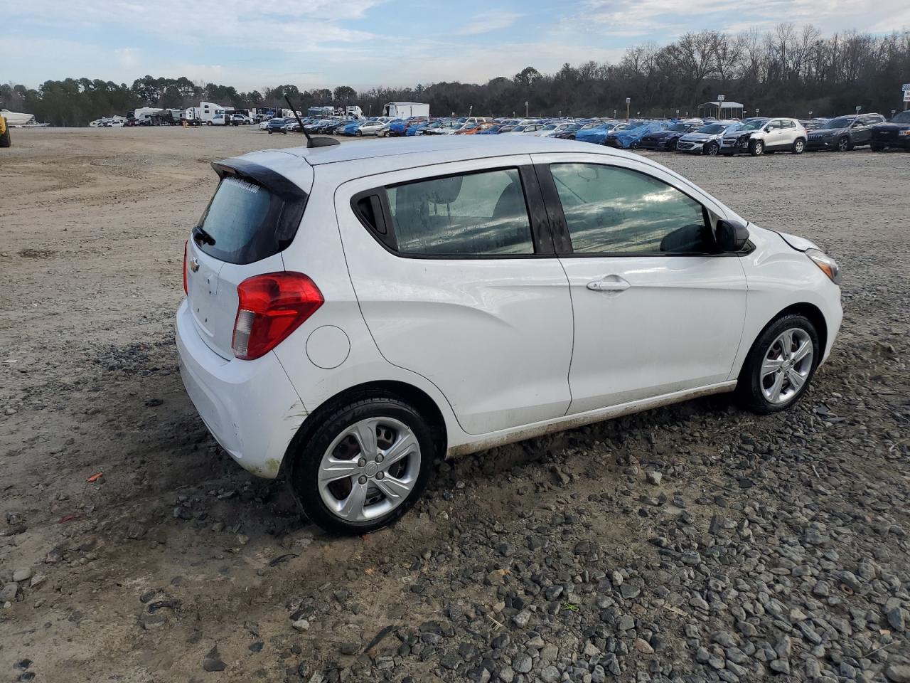 Photo 2 VIN: KL8CB6SA0KC710509 - CHEVROLET SPARK 