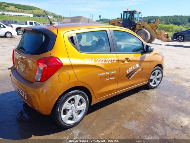 Photo 3 VIN: KL8CB6SA0KC721929 - CHEVROLET SPARK 