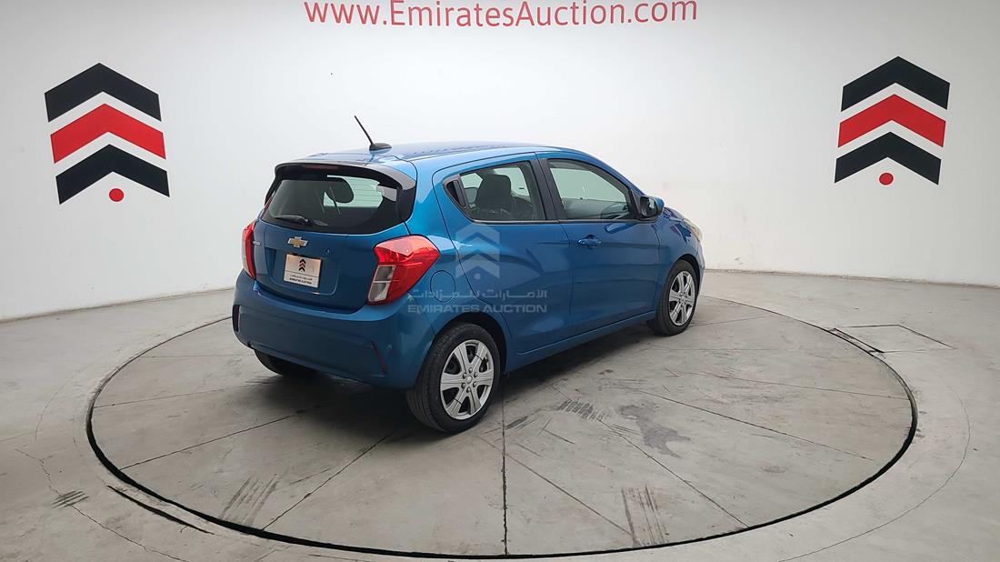 Photo 8 VIN: KL8CB6SA0LC457161 - CHEVROLET SPARK 