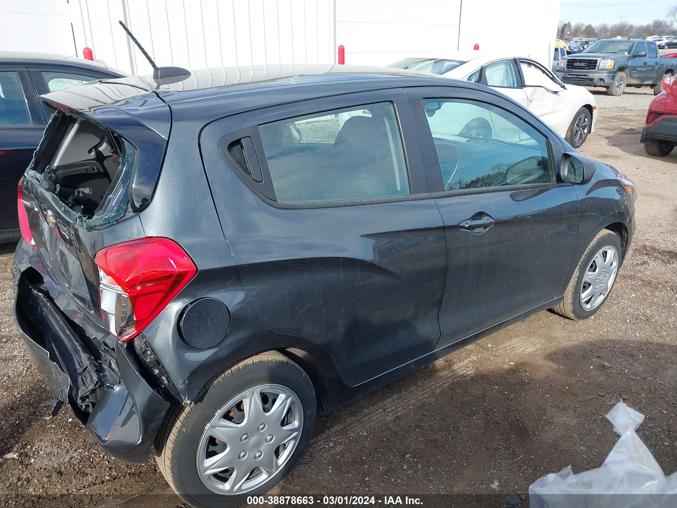 Photo 3 VIN: KL8CB6SA0MC740399 - CHEVROLET SPARK 