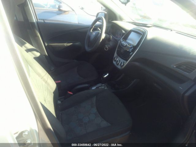 Photo 4 VIN: KL8CB6SA1JC443637 - CHEVROLET SPARK 