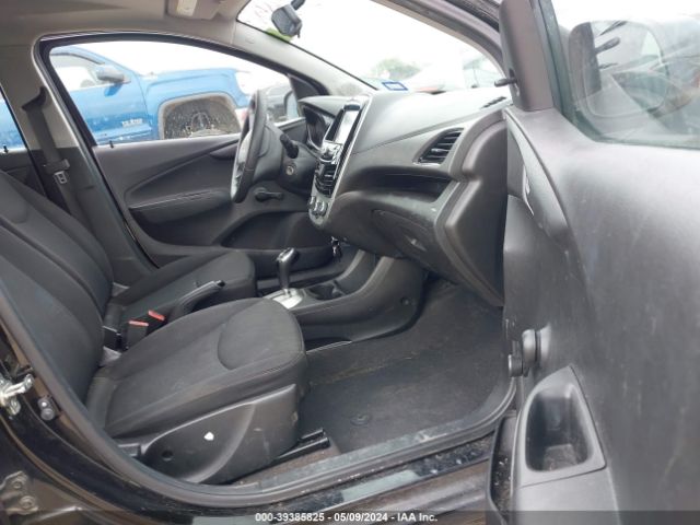 Photo 4 VIN: KL8CB6SA2JC431738 - CHEVROLET SPARK 