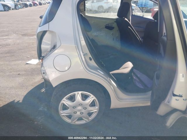 Photo 7 VIN: KL8CB6SA2JC475741 - CHEVROLET SPARK 