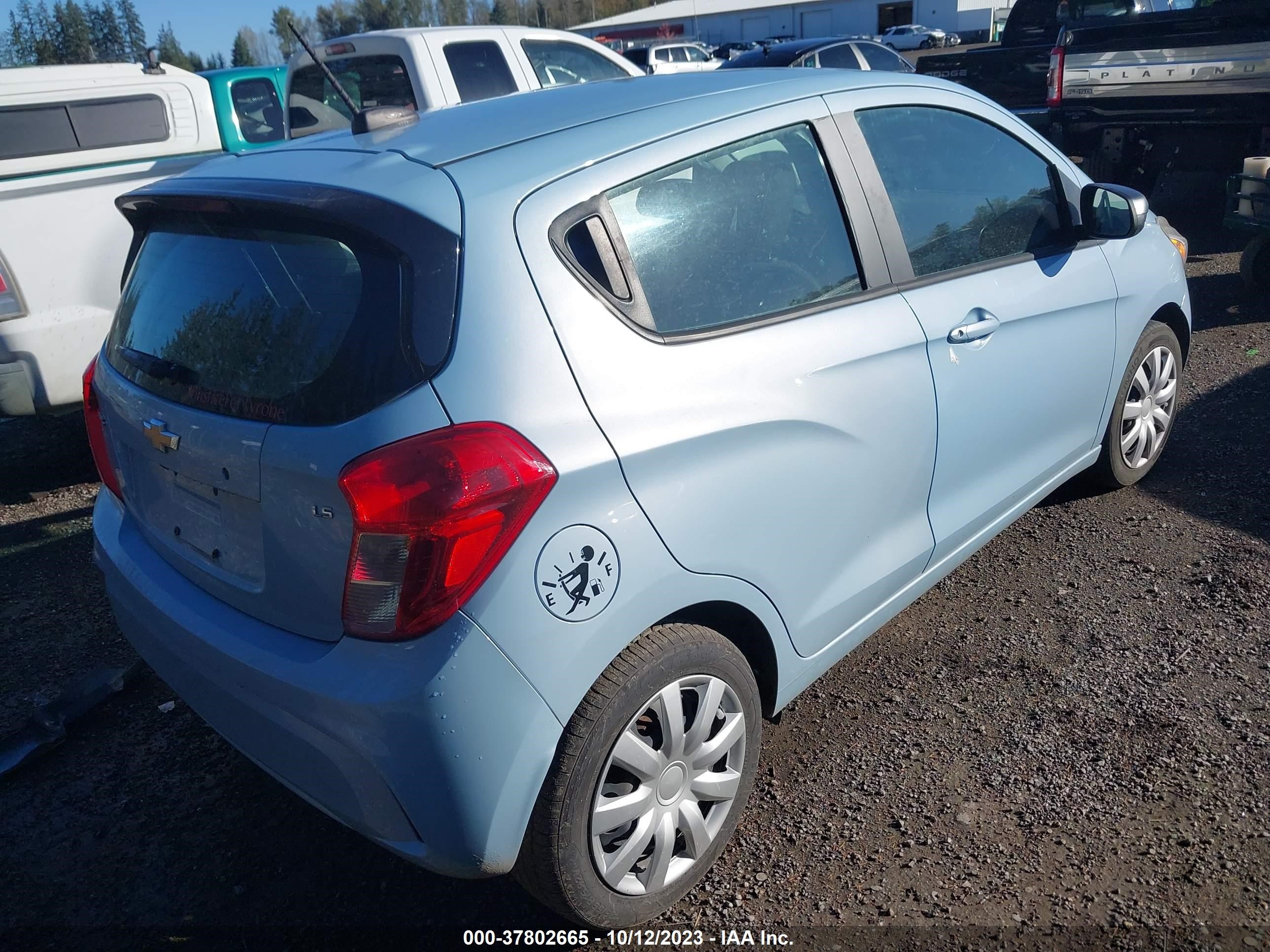 Photo 3 VIN: KL8CB6SA4GC595906 - CHEVROLET SPARK 