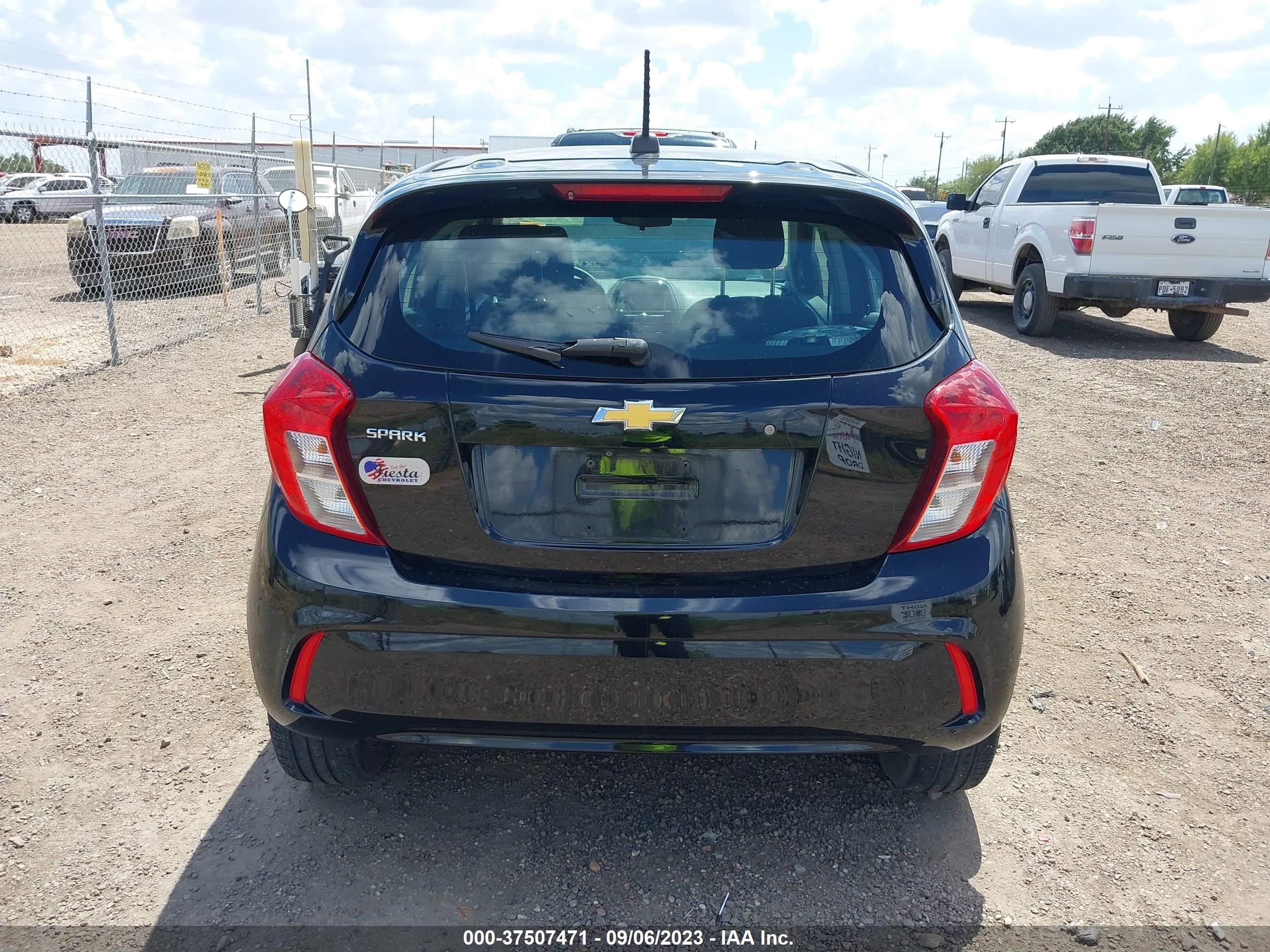 Photo 15 VIN: KL8CB6SA4KC730522 - CHEVROLET SPARK 