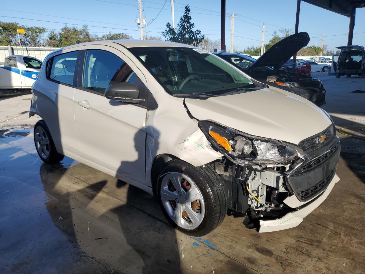 Photo 3 VIN: KL8CB6SA4KC807387 - CHEVROLET SPARK 