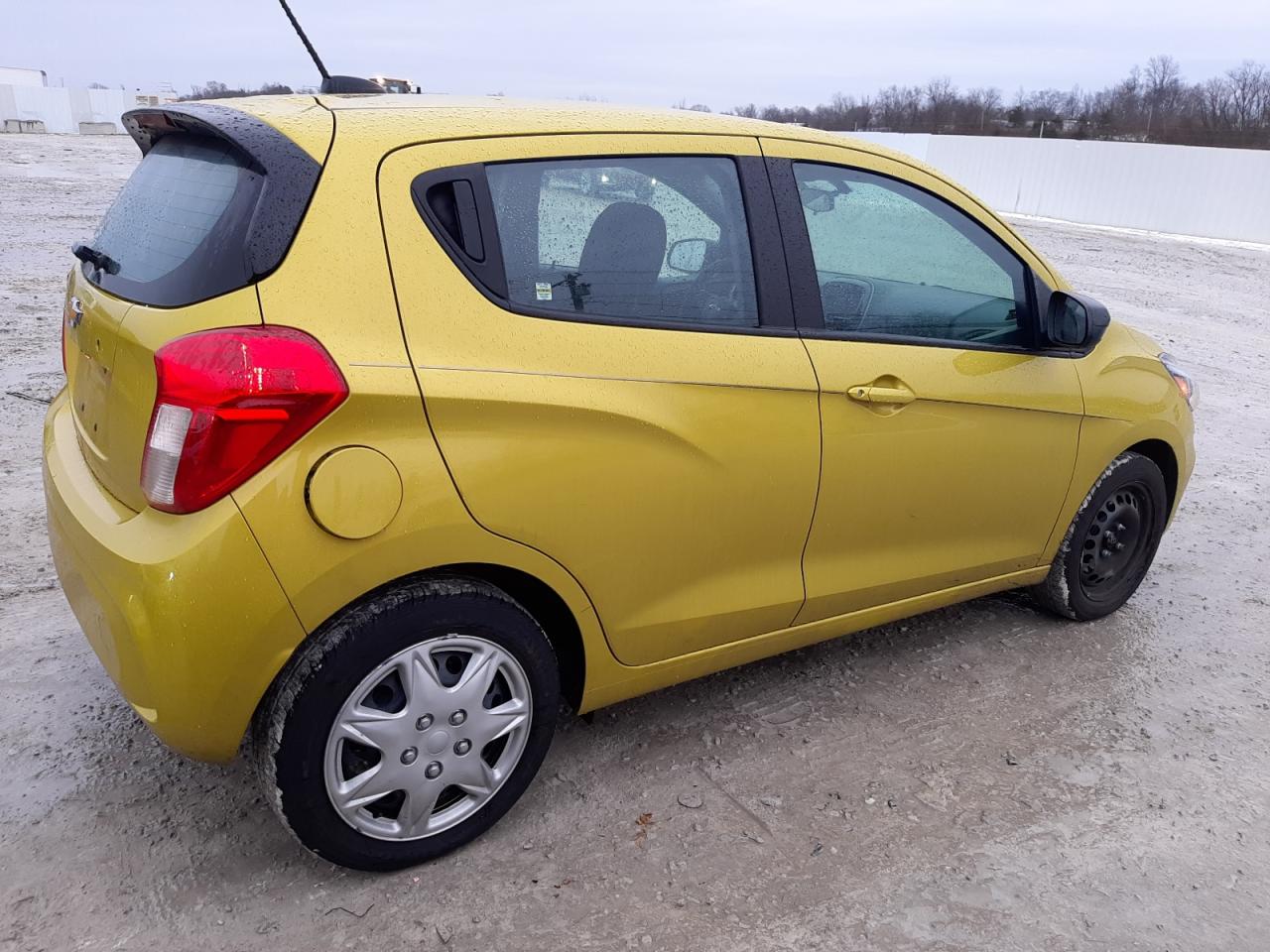 Photo 2 VIN: KL8CB6SA4NC025739 - CHEVROLET SPARK 