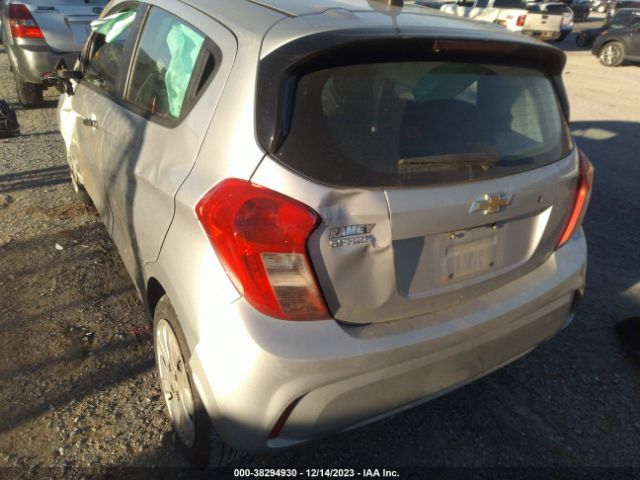 Photo 5 VIN: KL8CB6SA5JC467388 - CHEVROLET SPARK 