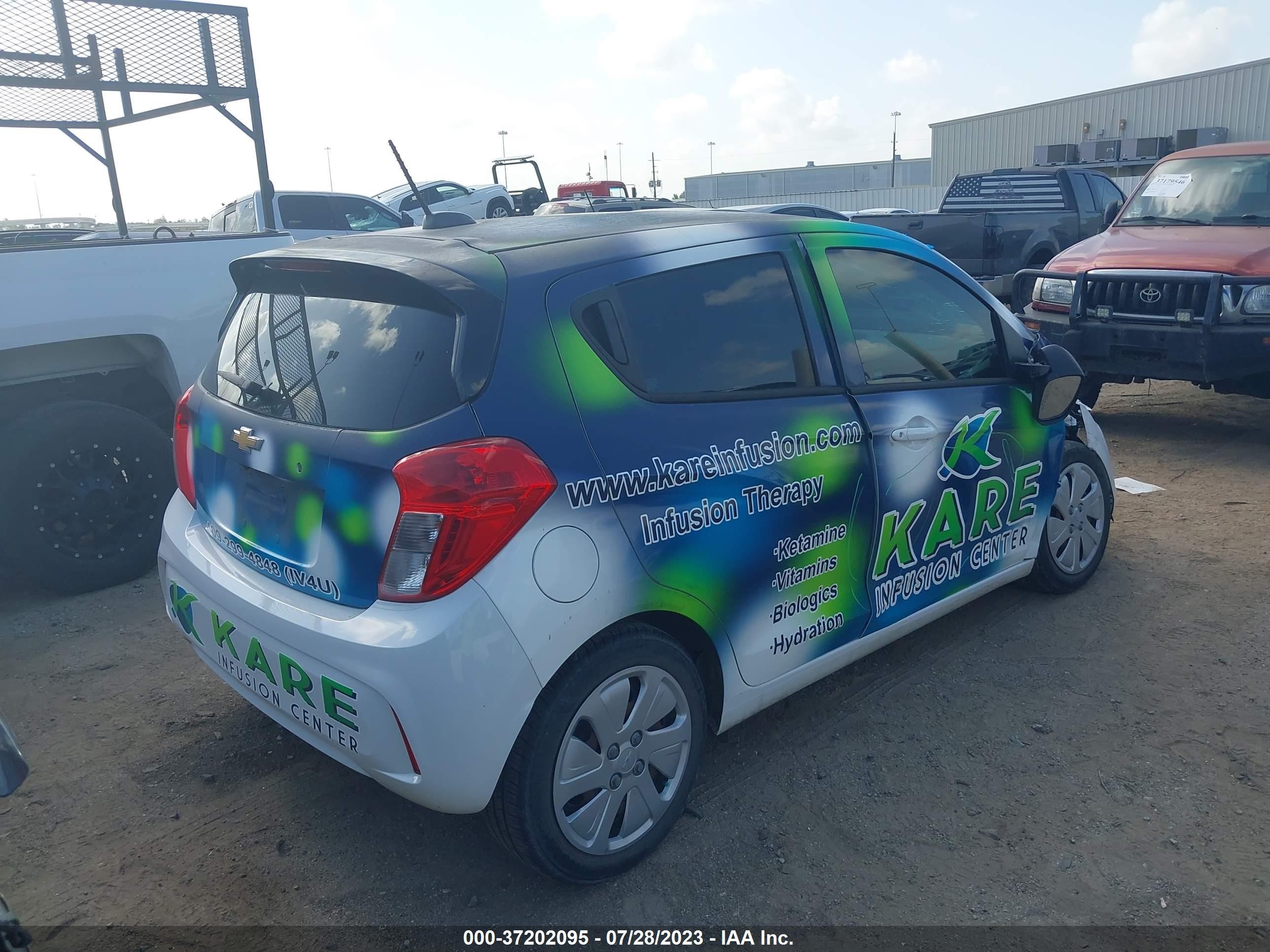 Photo 3 VIN: KL8CB6SA5JC471506 - CHEVROLET SPARK 