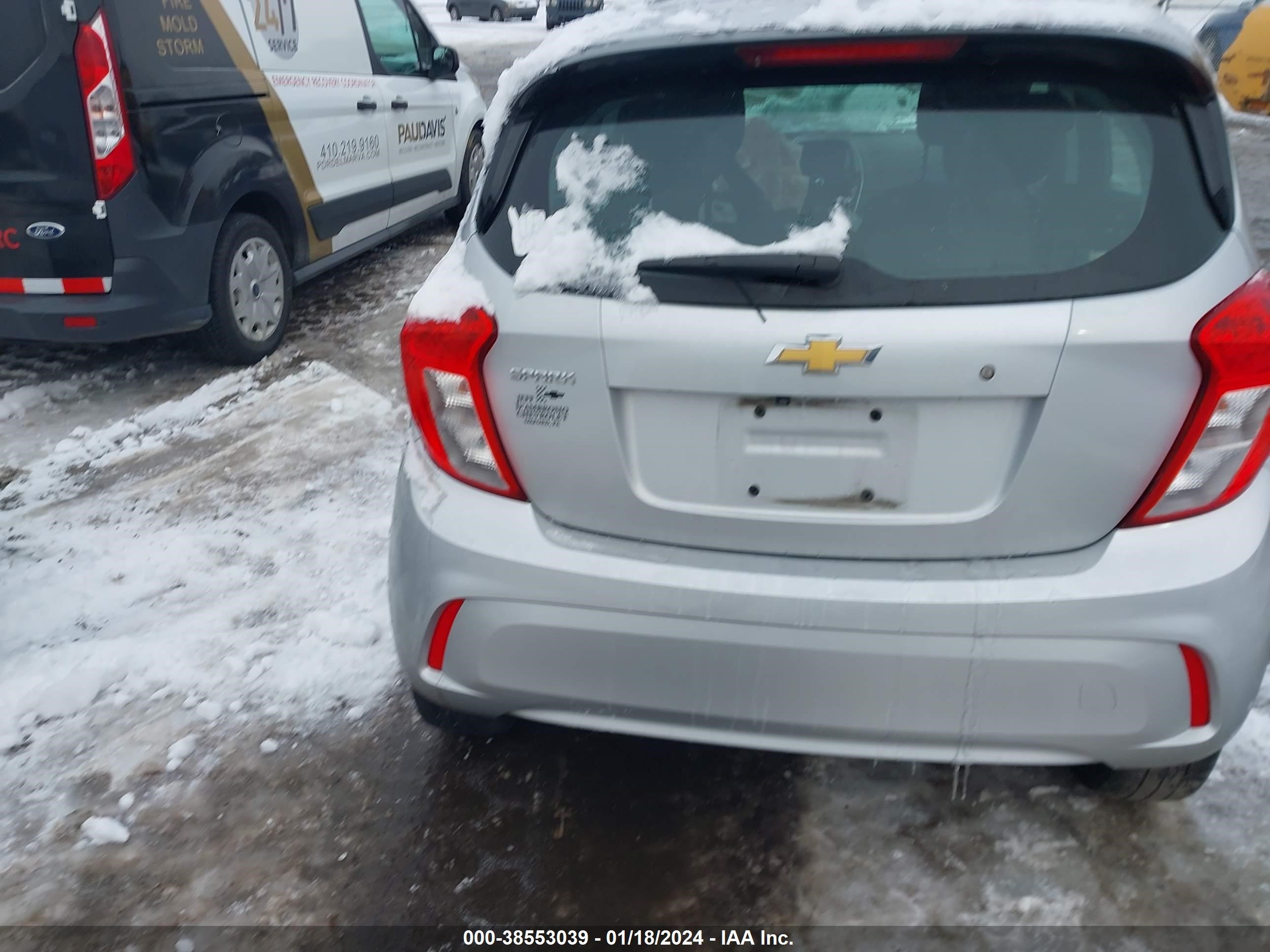 Photo 15 VIN: KL8CB6SA5JC471943 - CHEVROLET SPARK 