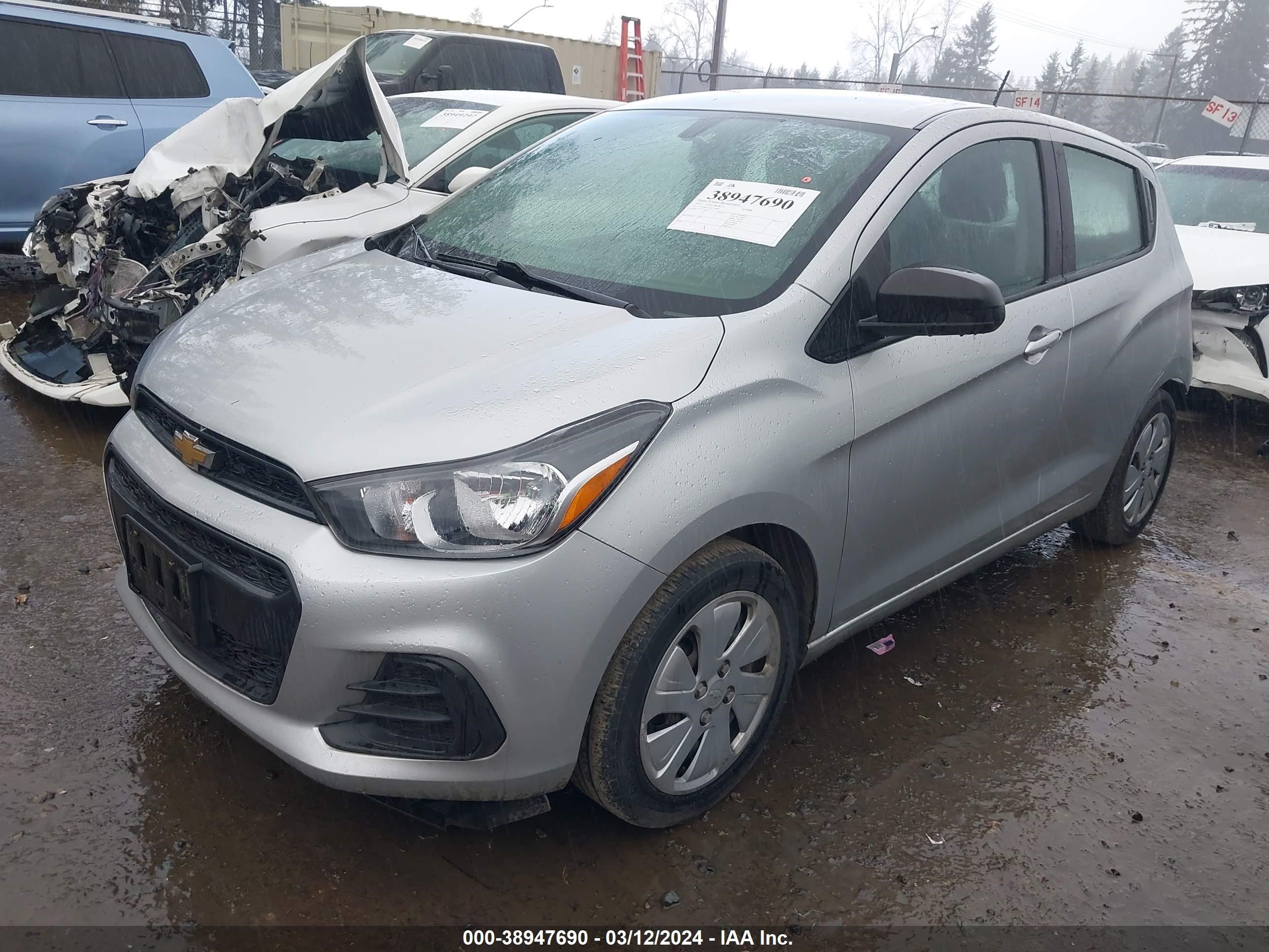 Photo 1 VIN: KL8CB6SA6JC420841 - CHEVROLET SPARK 