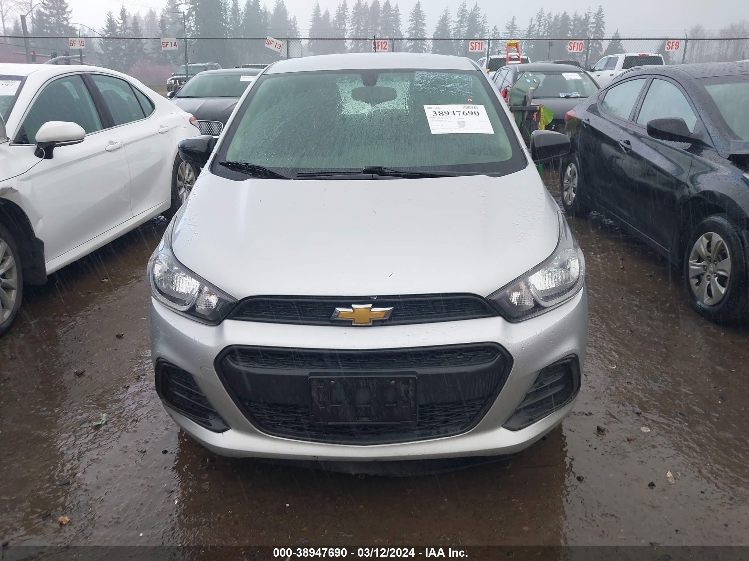 Photo 12 VIN: KL8CB6SA6JC420841 - CHEVROLET SPARK 