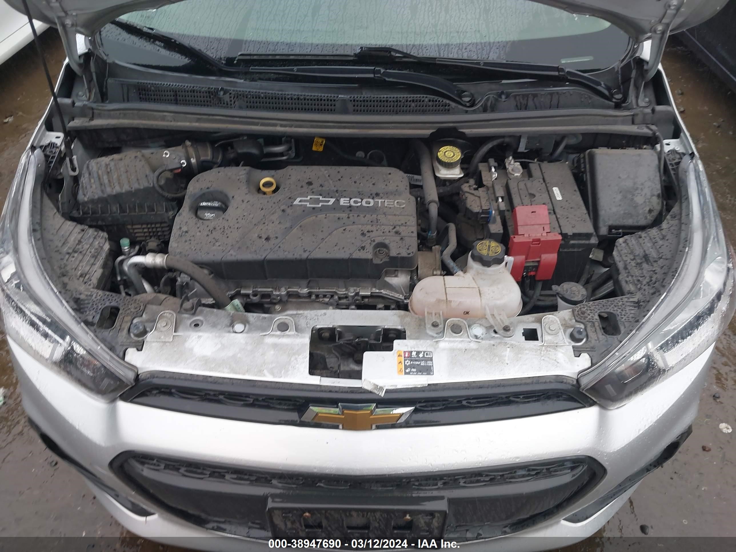 Photo 9 VIN: KL8CB6SA6JC420841 - CHEVROLET SPARK 