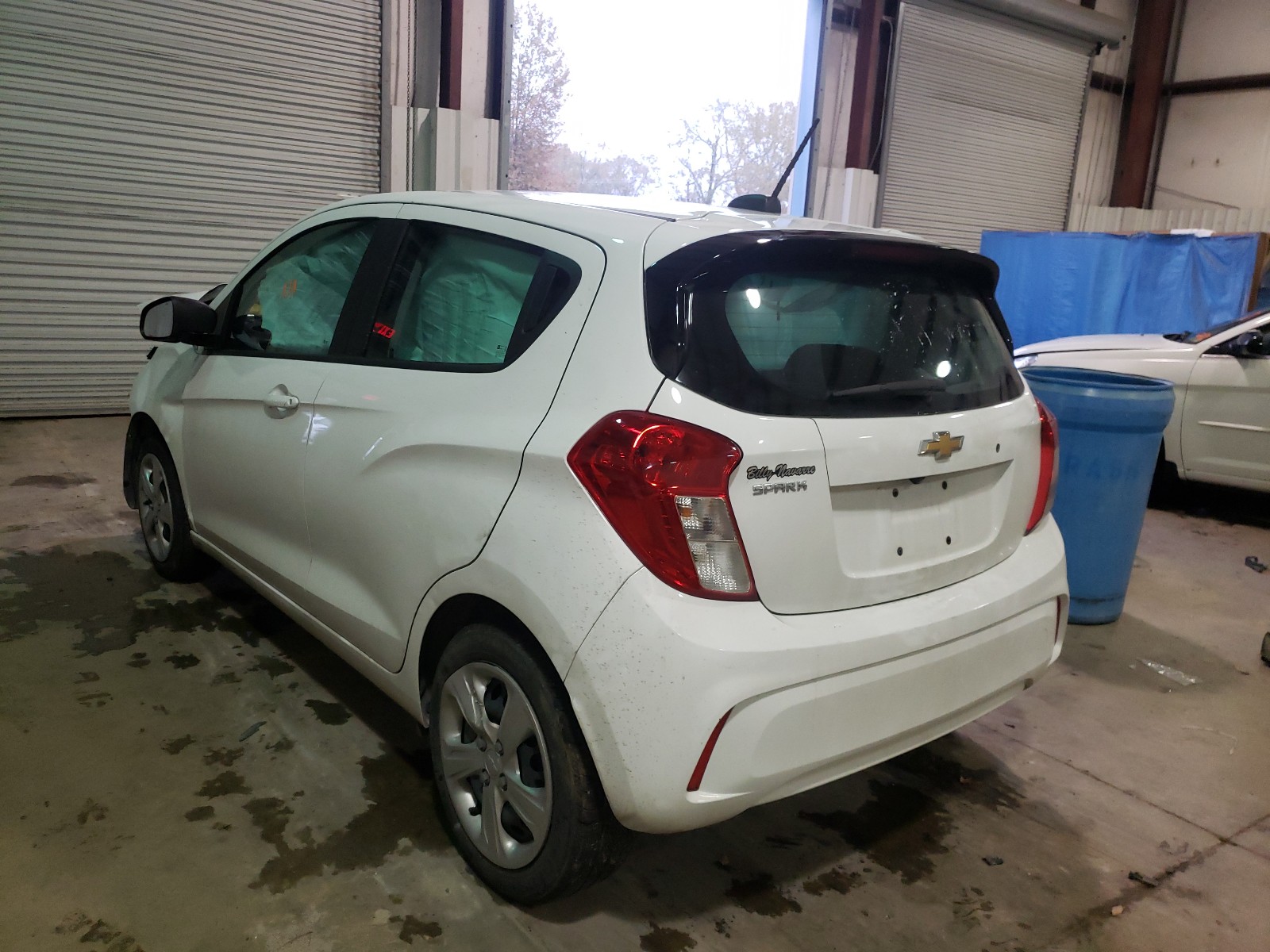 Photo 2 VIN: KL8CB6SA6LC410118 - CHEVROLET SPARK LS 