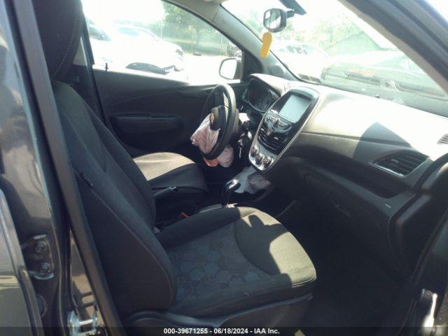 Photo 4 VIN: KL8CB6SA7HC815668 - CHEVROLET SPARK 