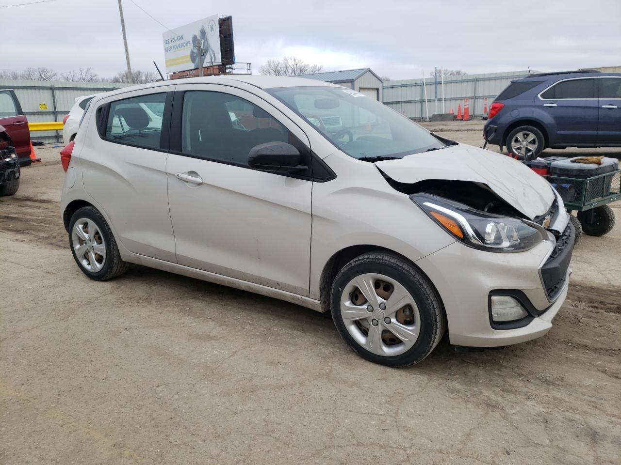 Photo 3 VIN: KL8CB6SA7KC730918 - CHEVROLET SPARK 