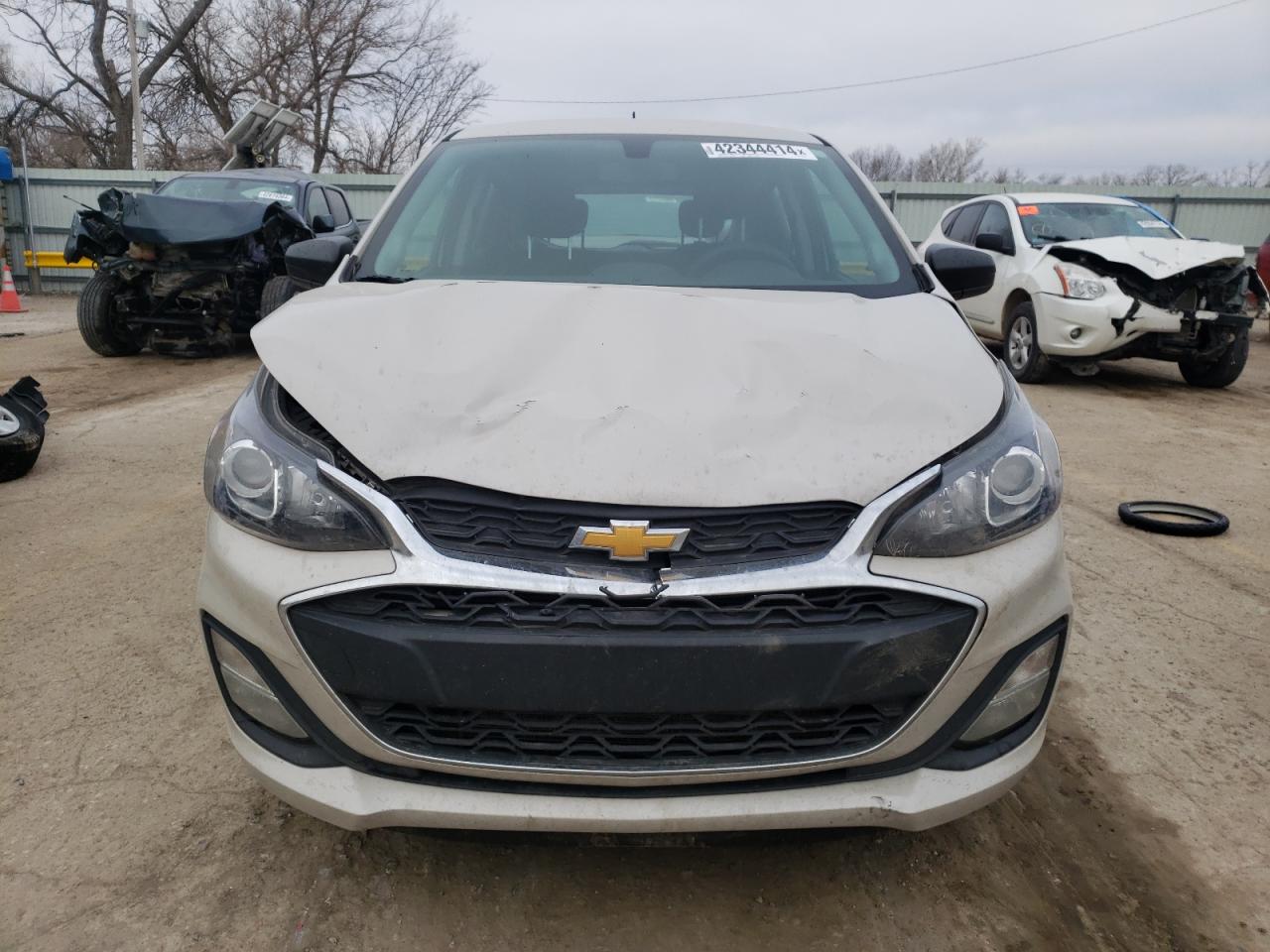 Photo 4 VIN: KL8CB6SA7KC730918 - CHEVROLET SPARK 