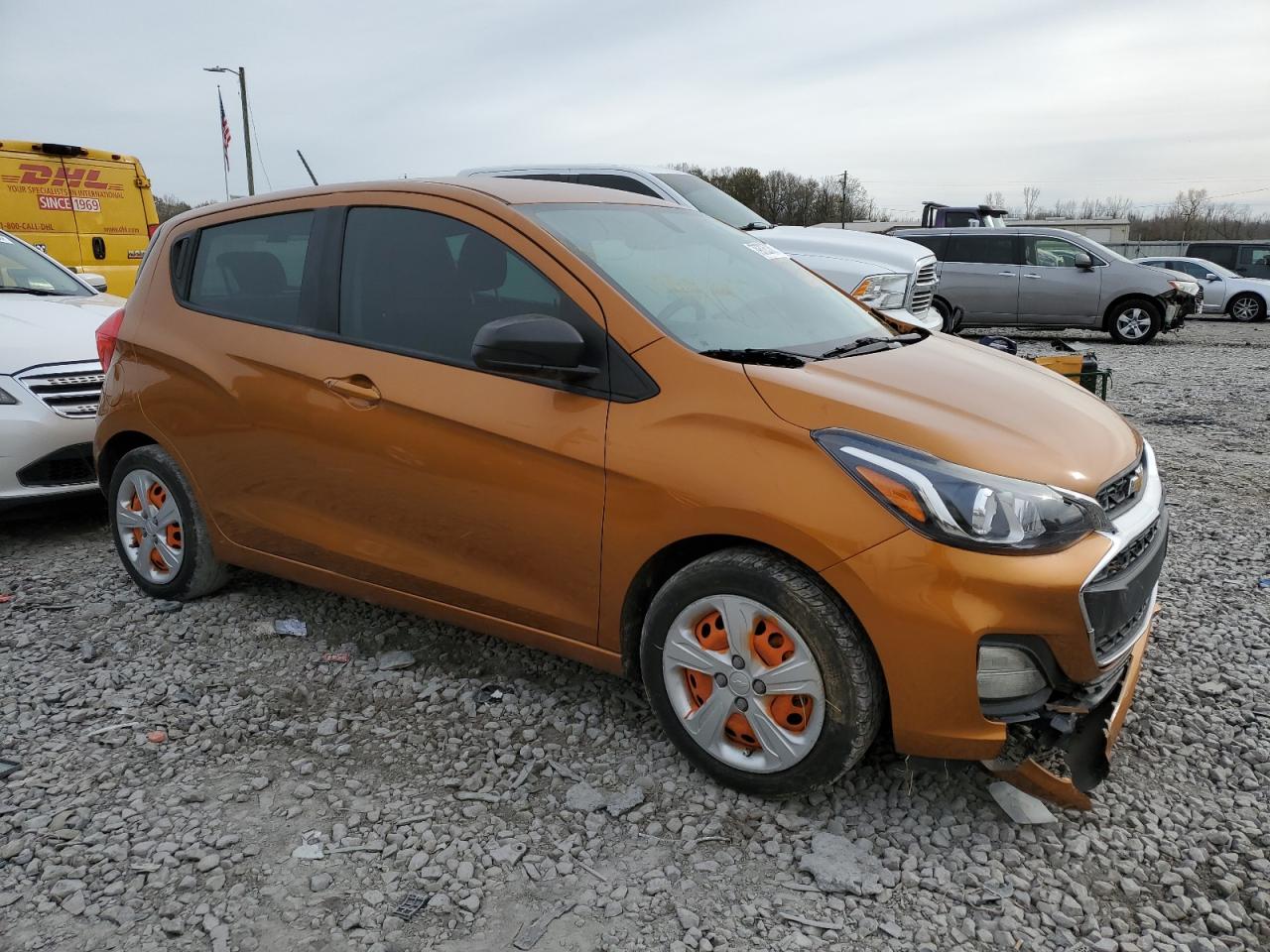 Photo 3 VIN: KL8CB6SA7LC411617 - CHEVROLET SPARK 