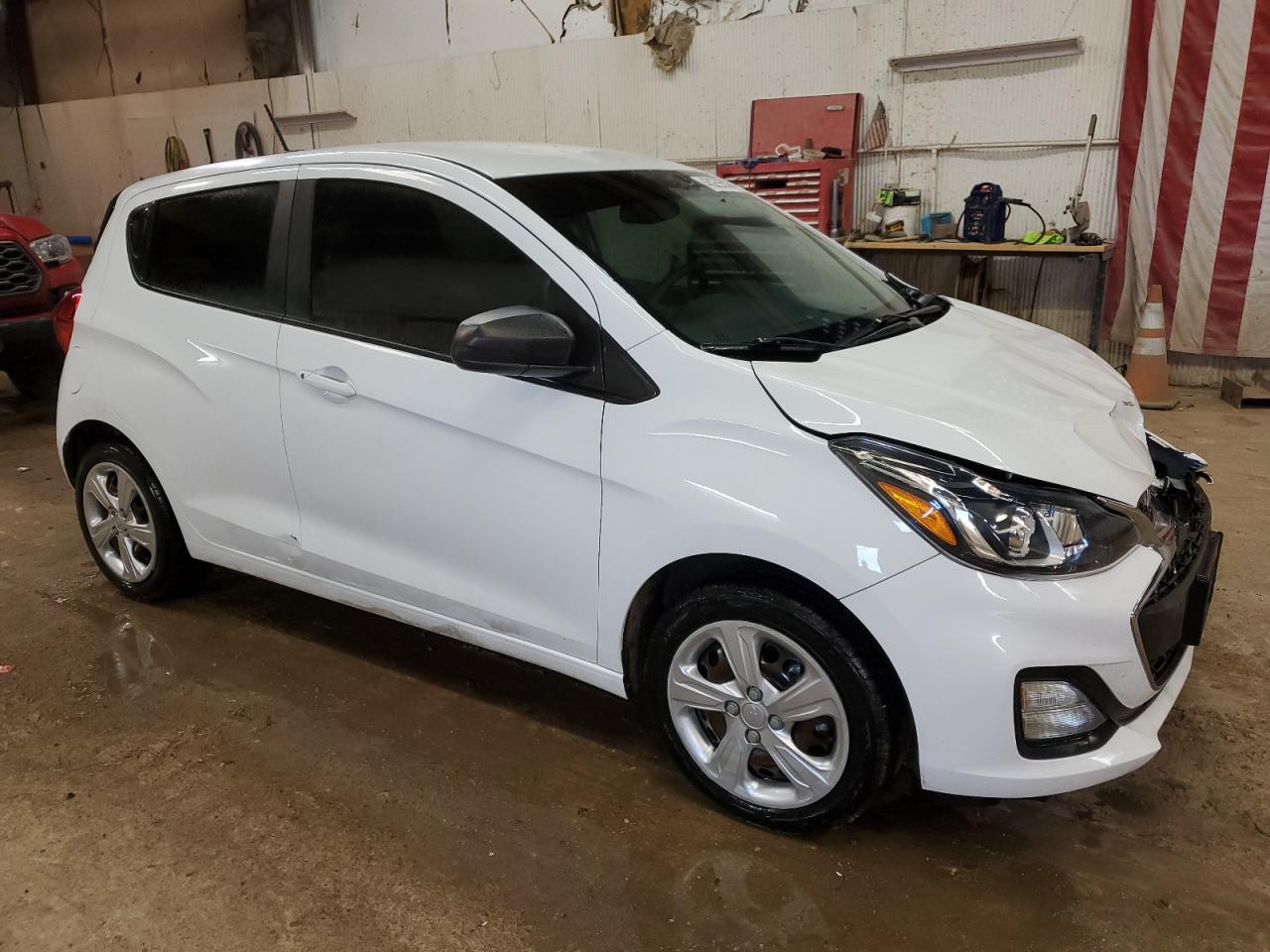 Photo 3 VIN: KL8CB6SA8KC739630 - CHEVROLET SPARK 