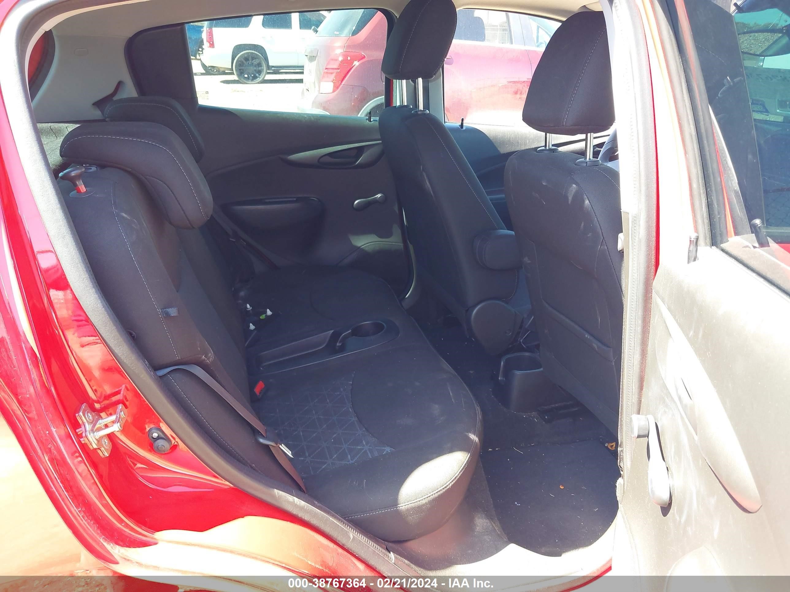 Photo 7 VIN: KL8CB6SA8LC463791 - CHEVROLET SPARK 