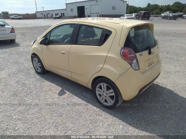 Photo 2 VIN: KL8CC6S90DC596422 - CHEVROLET SPARK 