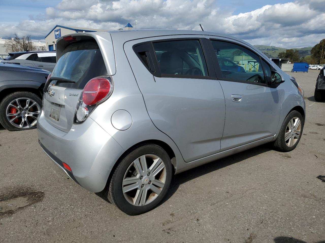 Photo 2 VIN: KL8CC6S98EC521808 - CHEVROLET SPARK 