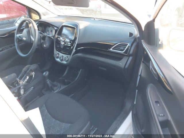 Photo 4 VIN: KL8CC6SA1KC721998 - CHEVROLET SPARK 