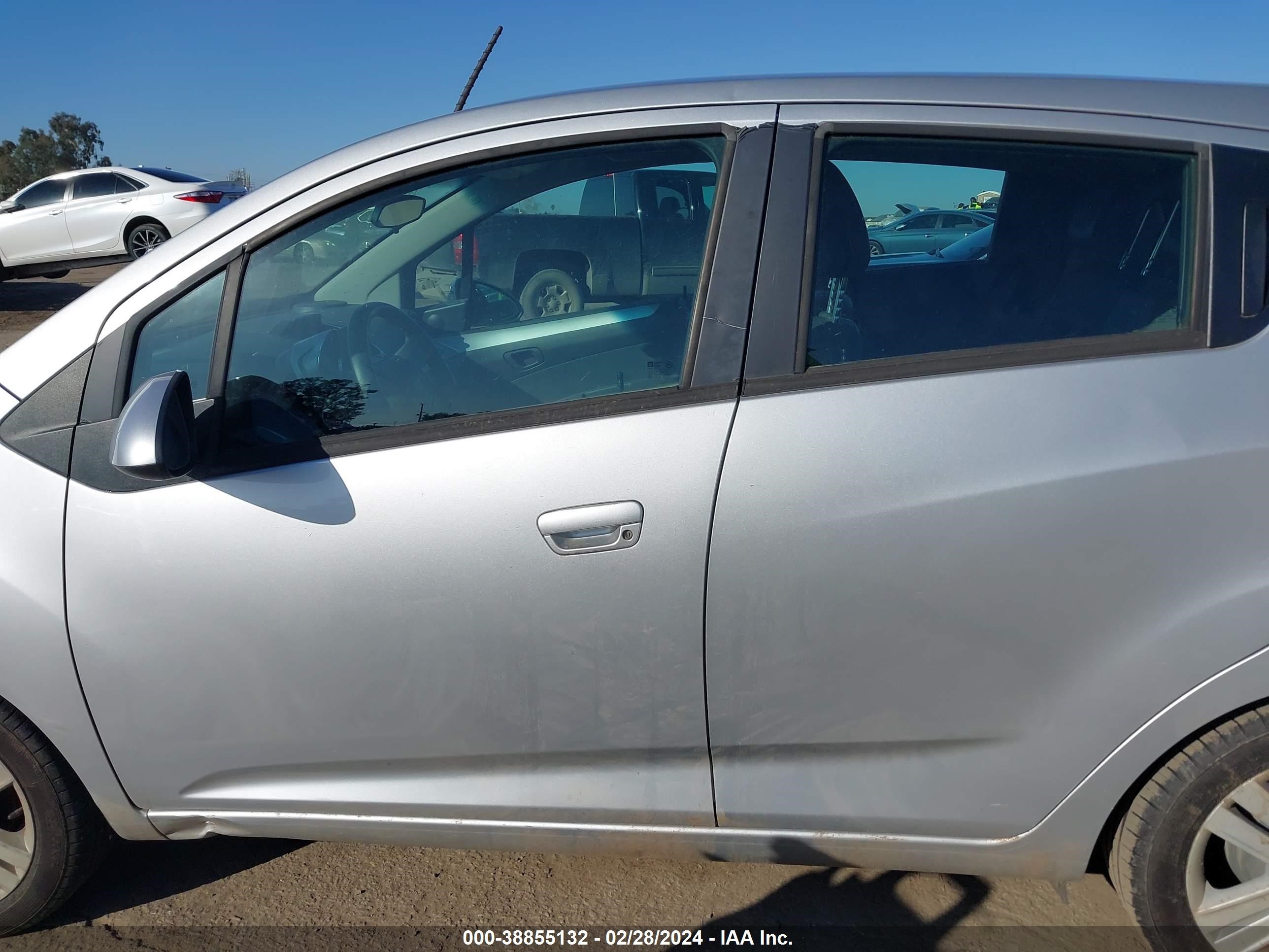 Photo 12 VIN: KL8CD6S90EC487232 - CHEVROLET SPARK 