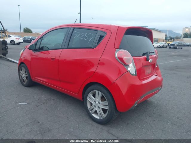 Photo 2 VIN: KL8CD6S90FC725405 - CHEVROLET SPARK 