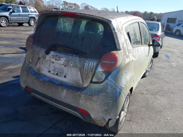 Photo 3 VIN: KL8CD6S90FC735674 - CHEVROLET SPARK 