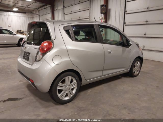 Photo 3 VIN: KL8CD6S90FC738221 - CHEVROLET SPARK 