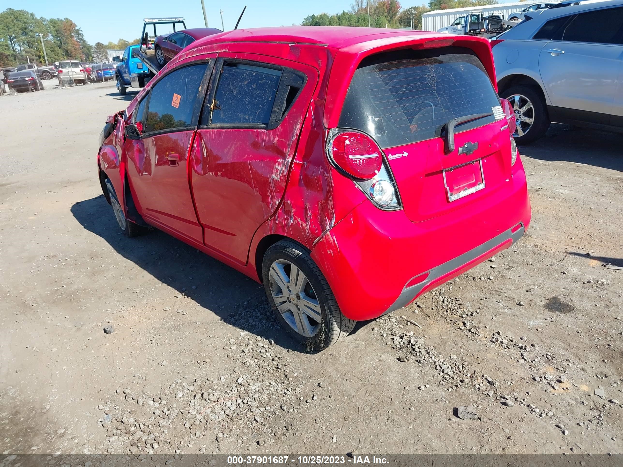 Photo 2 VIN: KL8CD6S91DC558615 - CHEVROLET SPARK 